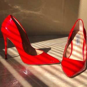 Ruby Red Authentic Steve Madden High Heels 👠